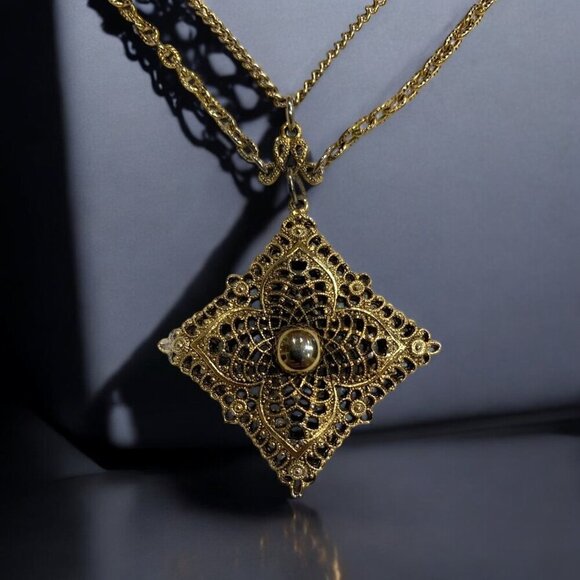 Vintage Double Strand Gold Tone Filigree Pendant Necklace 18” - Picture 6 of 6